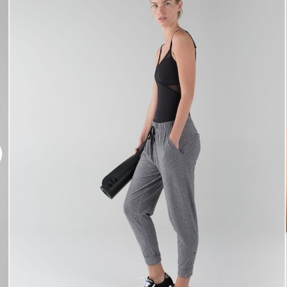 Lululemon Drop It Like It's Hot Onsie - Picture 3 of 7